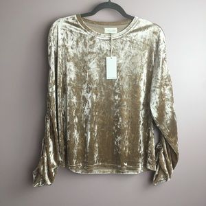 MelloDay Velvet Long Sleeve Ruched Top L NWT